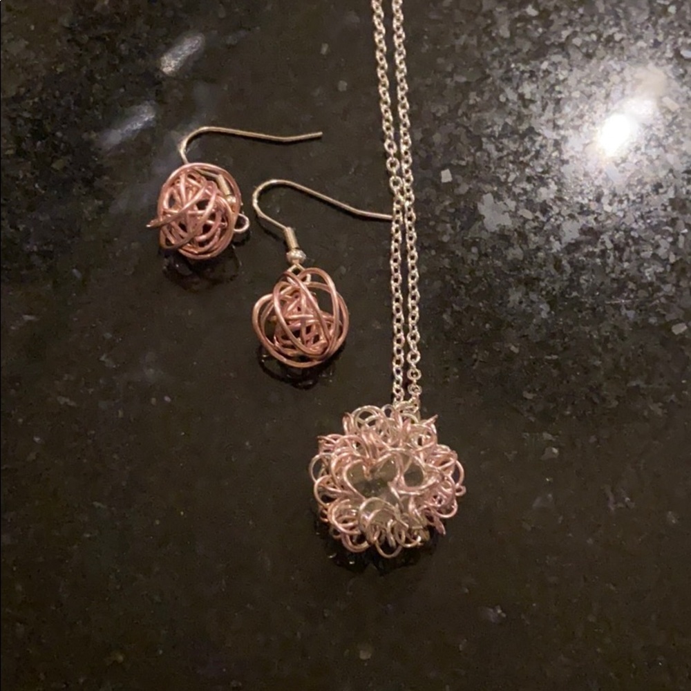 Wire handmade rose & silver necklace and earrings
